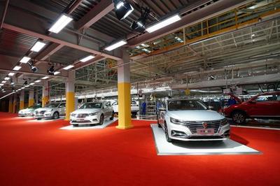 榮威RX3于上汽鄭州工廠下線，預計起售價八萬元